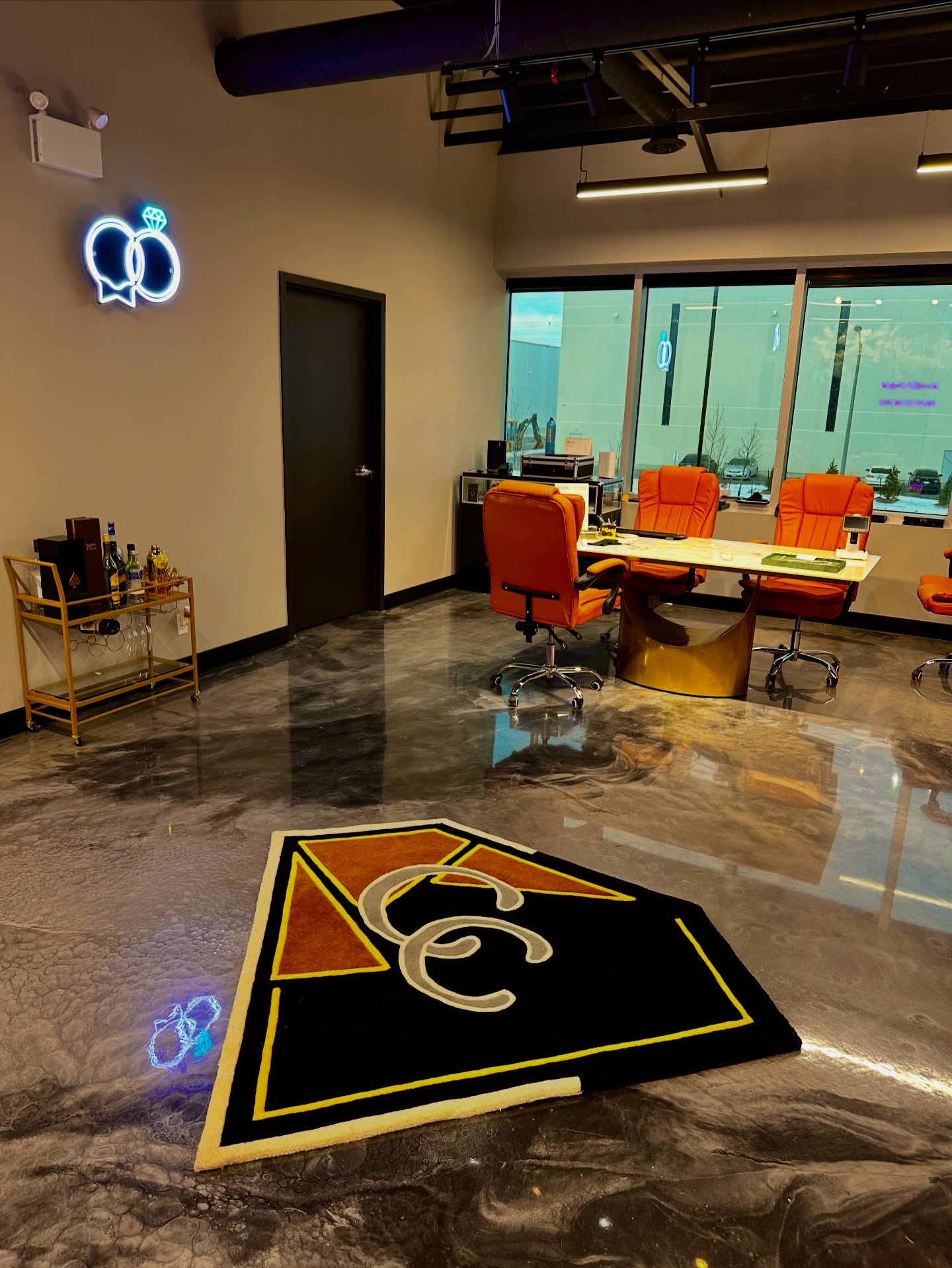 Showroom Silhouette Rug